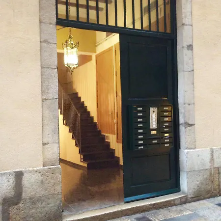 APG Mercaders 6 Gerona Exterior foto